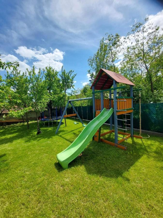E-Tekergok Haza Otel Bukkzserc Dış mekan fotoğraf