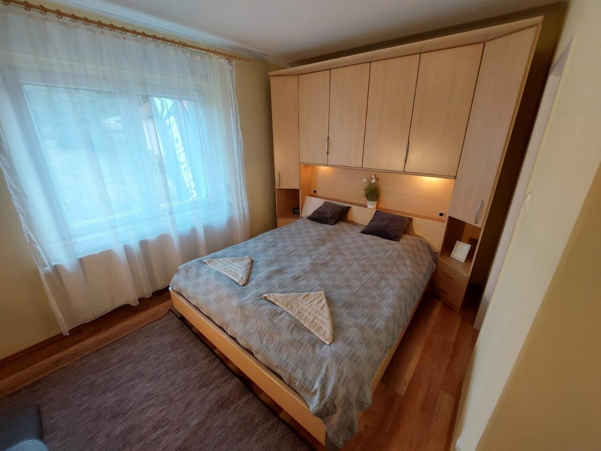 E-Tekergok Haza Otel Bukkzserc Dış mekan fotoğraf