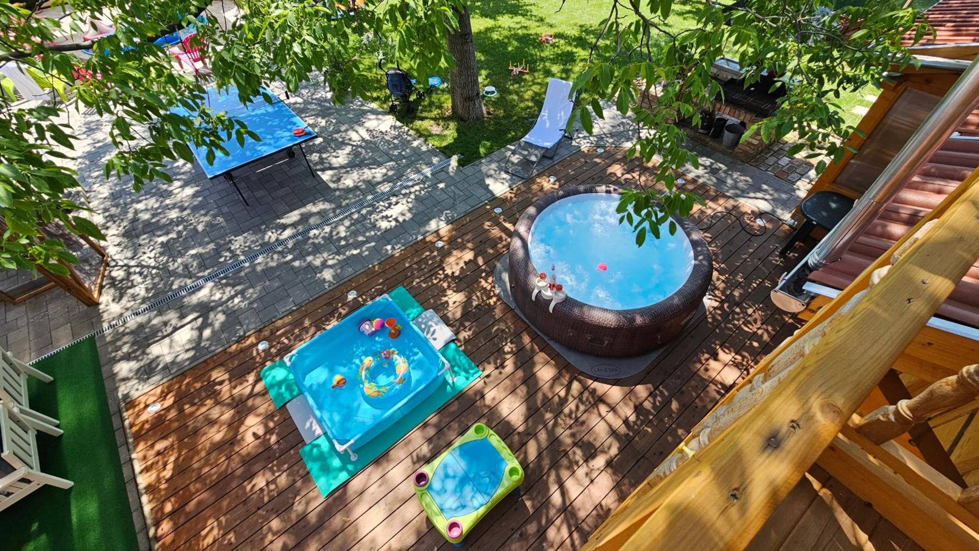E-Tekergok Haza Otel Bukkzserc Dış mekan fotoğraf